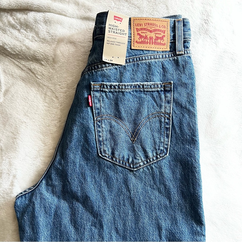 Womens Levi’s high-waisted straight jeans